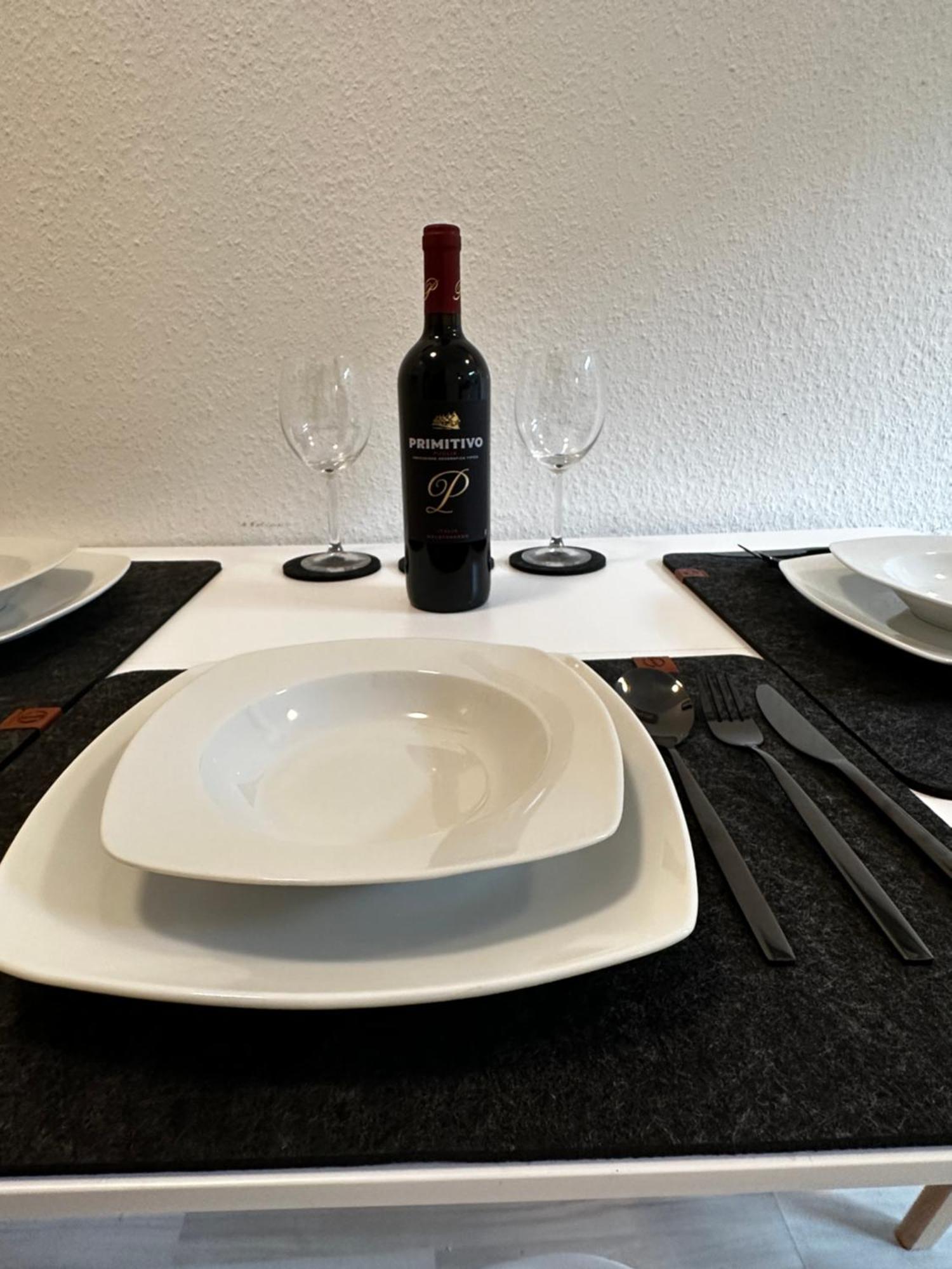 City Studios Mit Garten In Elberfeld- Zentral - Nespresso - Netflix Wuppertal Zimmer foto